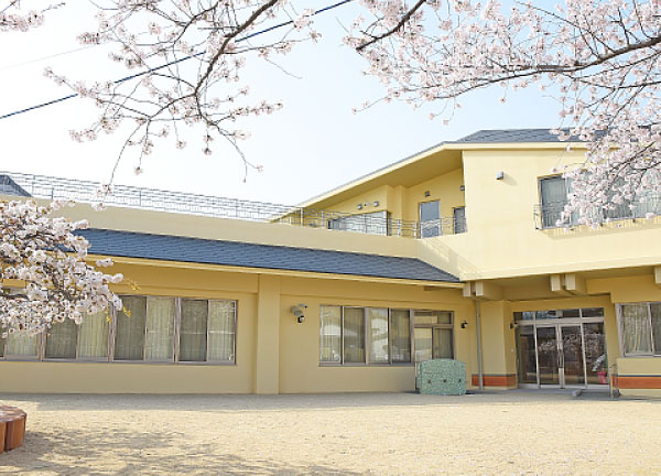 福岡市早良区有田の認可保育園の栄光保育園の外観