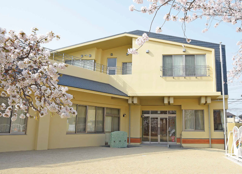 福岡市早良区有田の栄光保育園の外観の写真