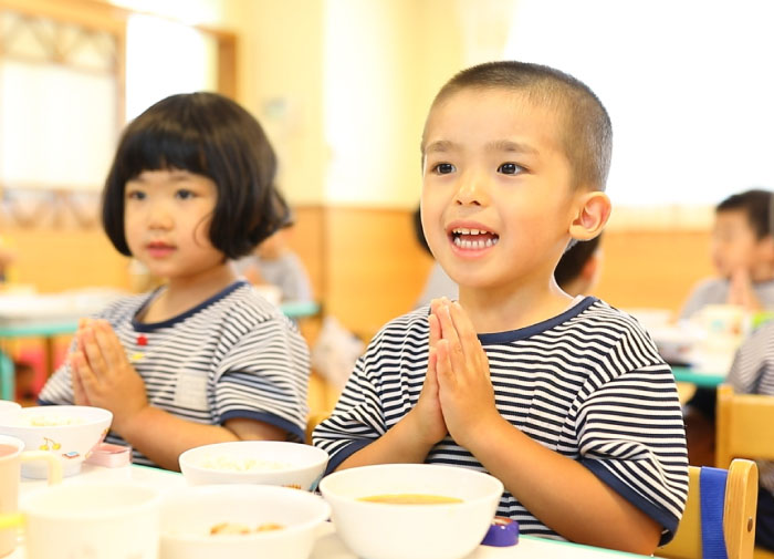 福岡市早良区有田のアン・シャーこども園と栄光保育園の乳・乳製品を使わないこだわりの美味しい給食写真