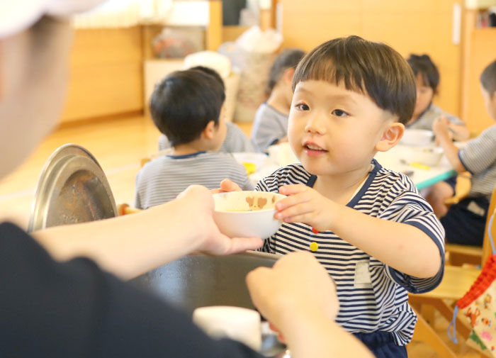 福岡市早良区有田のアン・シャーこども園と栄光保育園の乳・乳製品を使わないこだわりの美味しい給食写真